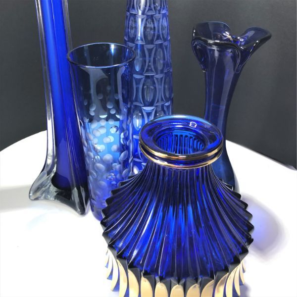 Vasen Blau Image
